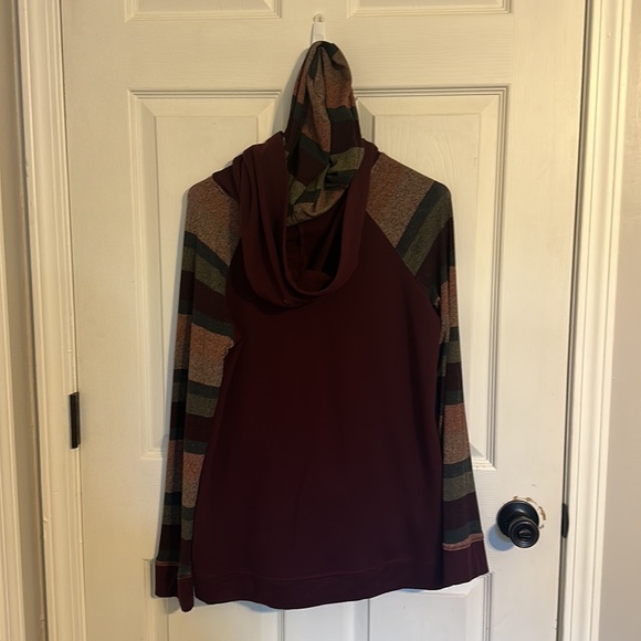 Double Hoodie - Picture 3 of 8